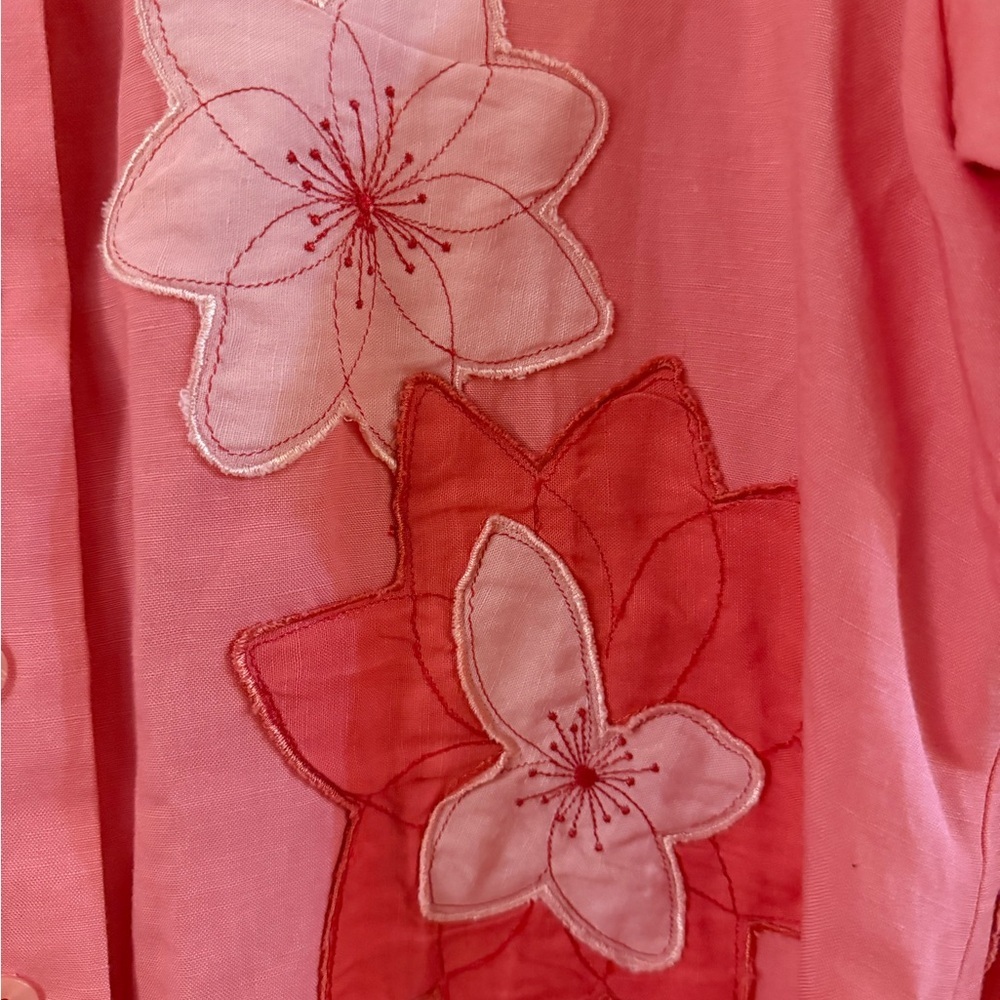 Susan Graver Pink Floral Appliqué Linen Blend Button Shirt L Coastal Cottagecore - Picture 4 of 5